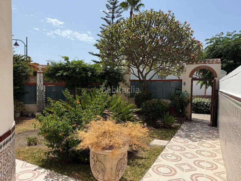 Foto 5da0ed61-0800-4459-942f-a5d3bd88e543. Towny house with parking in Guadalmar Málaga