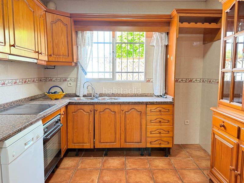 Foto 66082887-74e5-4342-82d5-ff073c52b28e. Towny house with parking in Guadalmar Málaga