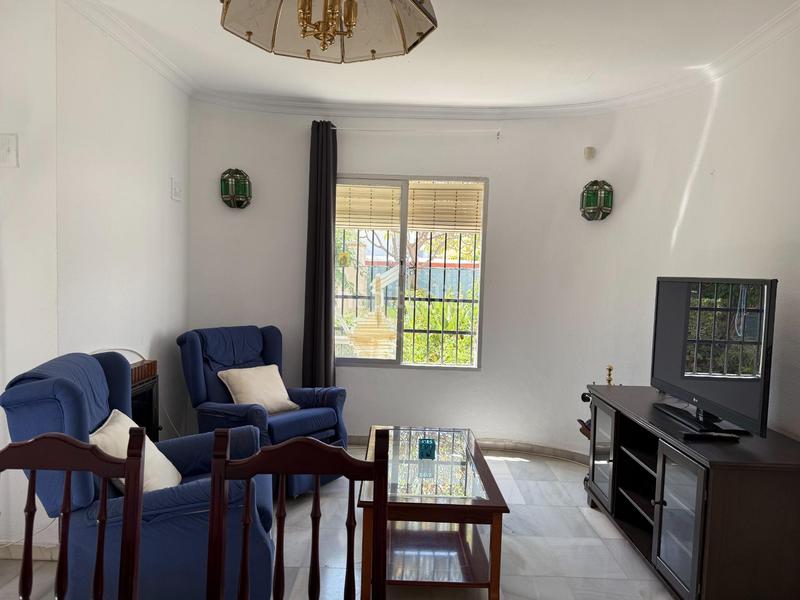 Foto e23a44f7-a67c-4778-b608-572c14d81e6f. Towny house with parking in Guadalmar Málaga