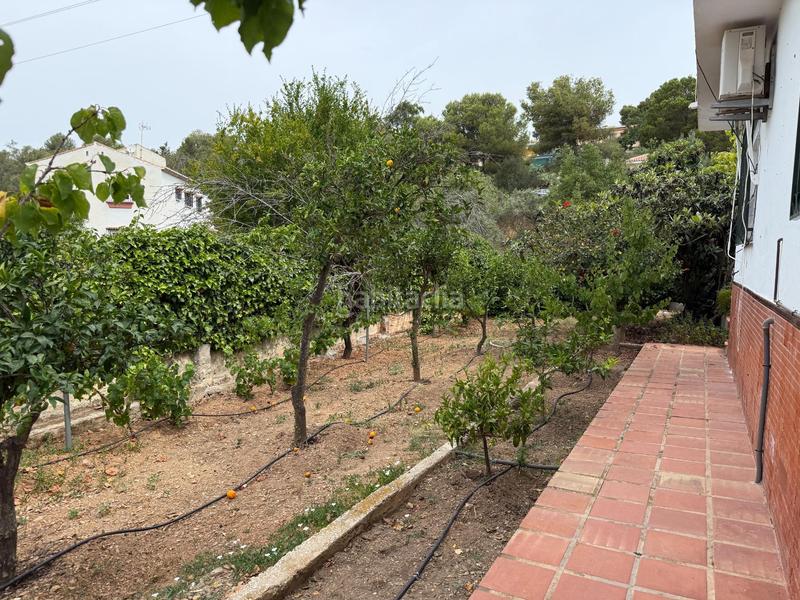 Foto c2239d3e-d917-41b0-9c00-f41dd8bfa84c. Xalet amb aparcament piscina a Limonar Málaga