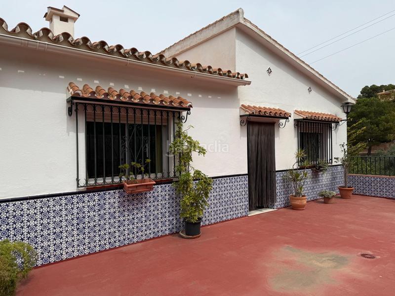 Foto c7936311-5236-4432-a488-3c19c38c0b05. Xalet amb aparcament piscina a Limonar Málaga