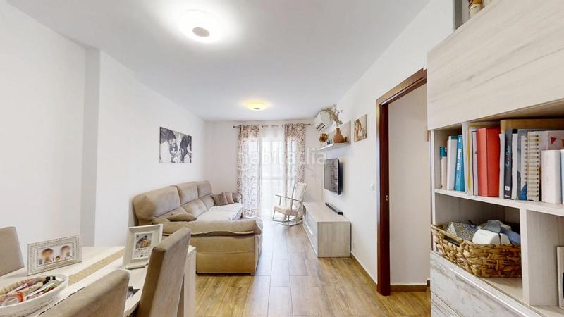 Foto 0f515614-cb71-447e-9c6d-4c8d0581d636. Flat with parking in Centro Alhaurín de la Torre