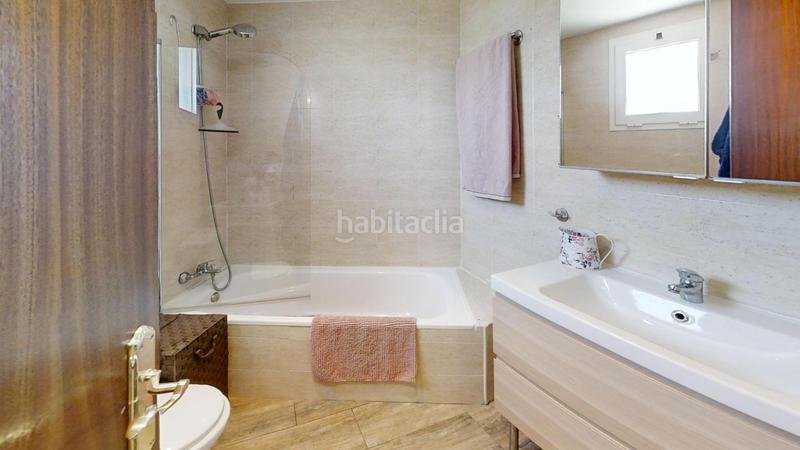 Foto a9ef4c09-09b5-4cbd-9b17-325dbbd10192. Flat with parking in Centro Alhaurín de la Torre