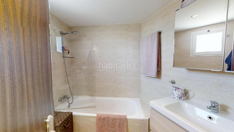 Foto c72b85dc-fc1e-42d9-b17c-3d5156815661. Flat with parking in Centro Alhaurín de la Torre