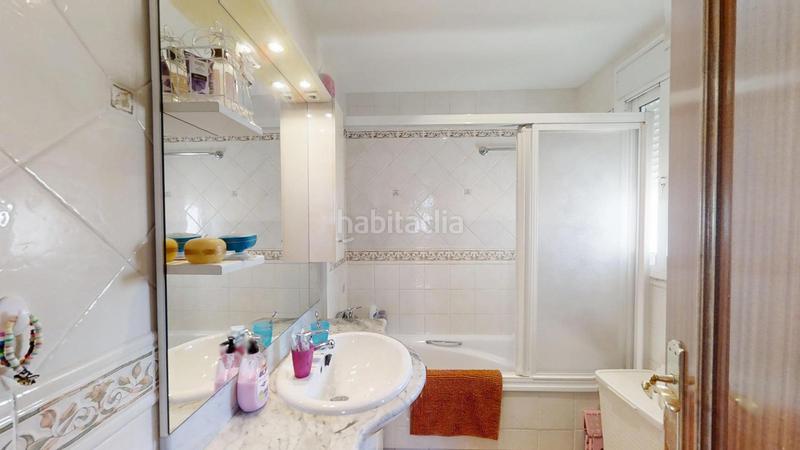 Foto 8d9bba52-e23a-4e75-866f-f6b132f234d2. Xalet amb aparcament piscina a Capellanía - Retamar Alhaurín de la Torre