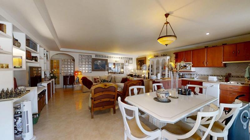 Foto eb4539aa-c2be-40c3-b701-bf09a6f06da0. Xalet amb aparcament piscina a Capellanía - Retamar Alhaurín de la Torre