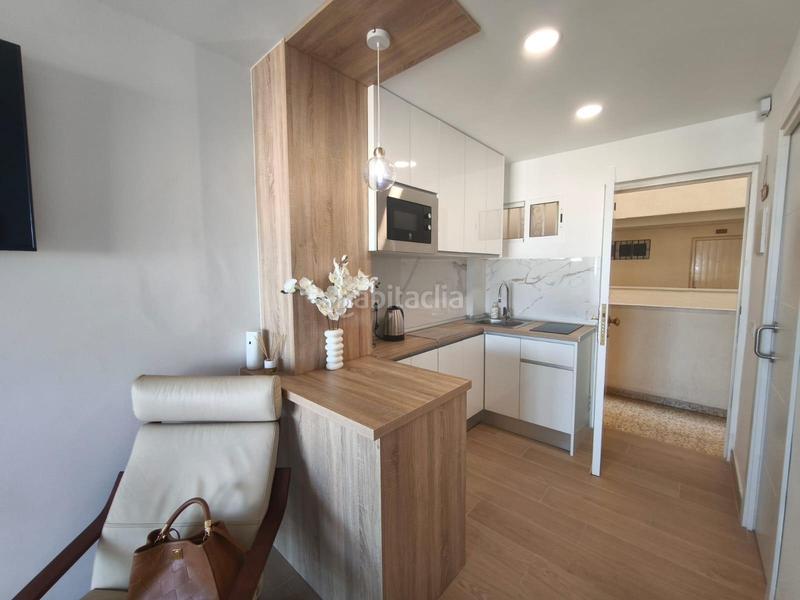 Foto 3ebad85b-c45e-4954-999a-2ccb6b991724. Estudi amb piscina a Parque de la Paloma Benalmádena