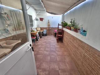 Appartement à Carranque - Haza Cuevas. Piso reformado con patio privado en carranque