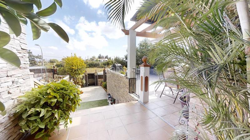 Foto 4d20a4c7-f872-4755-aa8b-c3a4859ed203. Chalet mit parking pool in El Romeral-Peñón de Zapata Alhaurín de la Torre