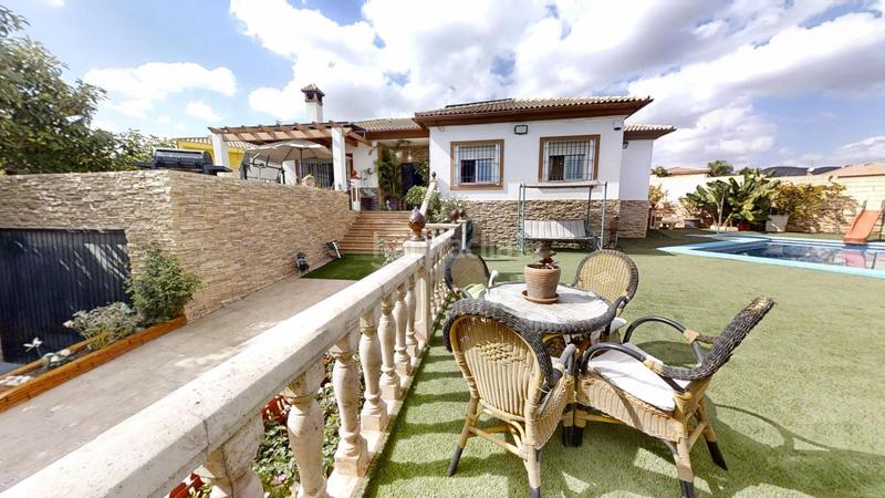 Foto d4ba588f-f9fa-40fb-9cf4-d8e380ebbb9a. Chalet mit parking pool in El Romeral-Peñón de Zapata Alhaurín de la Torre