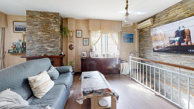 Foto e9e08c47-f549-4d18-a421-f7ab3c085a95. Chalet mit parking pool in El Romeral-Peñón de Zapata Alhaurín de la Torre