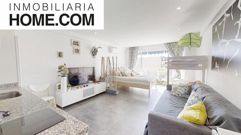 Foto b6acefde-6bf2-4ca3-b9b3-c19c37e77e8c. Appartement dans Montemar Torremolinos