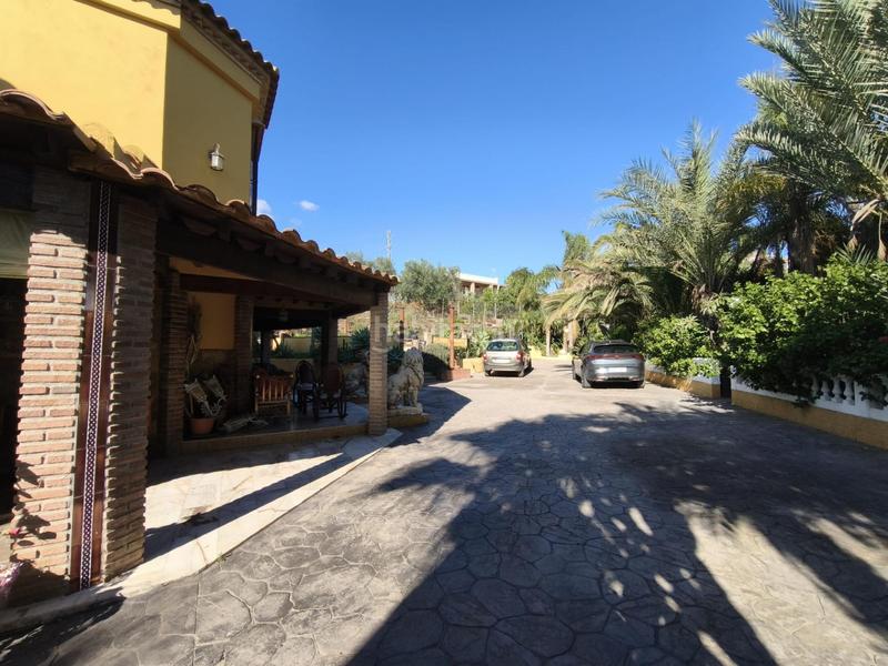 Foto 055c23d9-47bb-44b5-886d-86e9b83348ae. Xalet amb calefacció aparcament piscina a El Romeral-Peñón de Zapata Alhaurín de la Torre