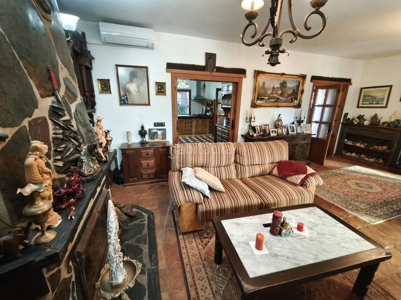 Foto 2640dbf2-f720-4e6b-b58a-2bfbf32727eb. Xalet amb calefacció aparcament piscina a El Romeral-Peñón de Zapata Alhaurín de la Torre