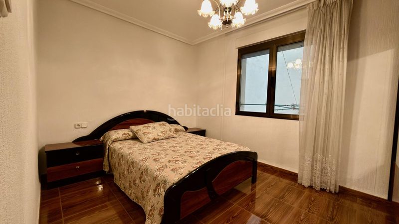 Foto 638ca003-fe1e-4abb-a1b5-c7843922e75e. Pis a Ermua