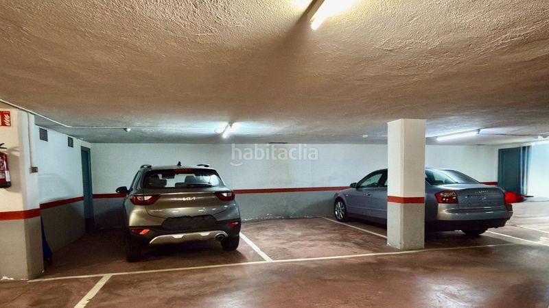 Foto 04d13628-d9c8-4d00-8434-4719347db206. Aparcament cotxe a Ermua