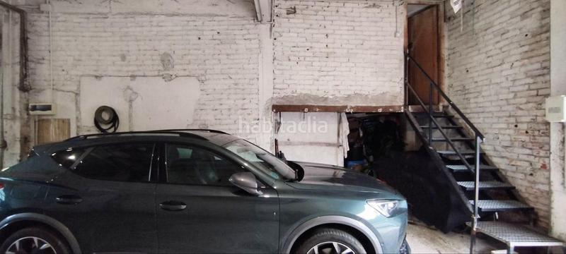 Foto 2eb8dd08-244b-4a7a-a62e-9c4be88f3d9c. Aparcament cotxe a Durango