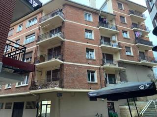 Pis  San antonio kalea. Piso en venta en berriz san antonio con lonja adyacente.