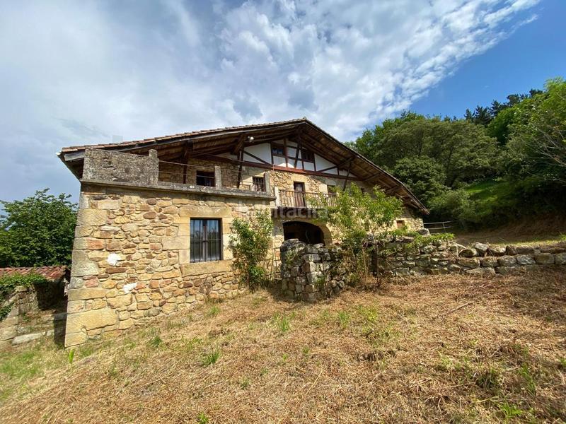Foto 050daa9a-17eb-4922-8064-057550936a6c. Masía caserío en venta andikoa con terreno adyacente de 114.000m2 en Berriz