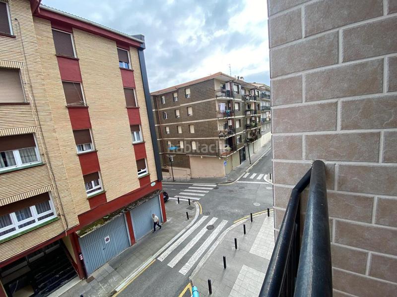 Foto bba70056-4b52-4d0e-be29-91cfe99f0576. Piso  en venta agiñibar con acceso directo a garaje abierto. en Zaldibar