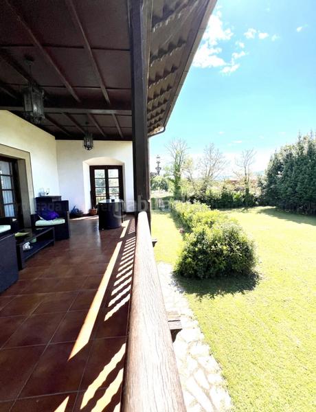 Foto 99bf2b47-0172-4ef2-af2b-647b6c915829. Maison avec chauffage dans Bernueces Gijón