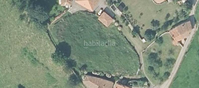 Foto 5ceaa09d-5b8a-47f6-ae67-d6bd742c7b06. Terreny residencial a Colunga