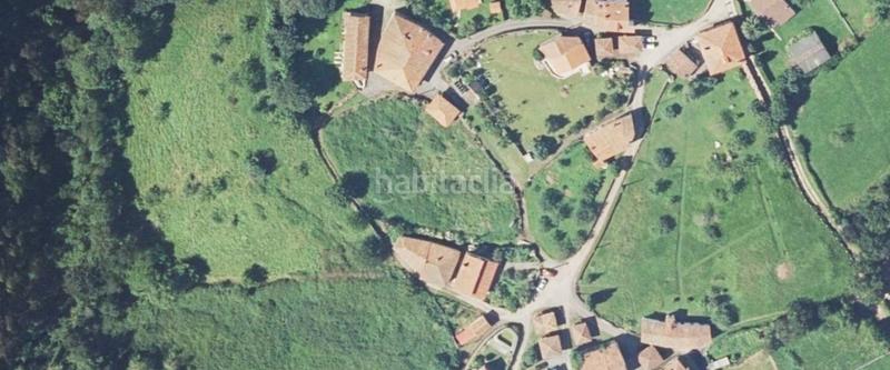 Foto e3151ee0-11e2-454d-9a49-8a2d9a4a65f4. Terreny residencial a Colunga