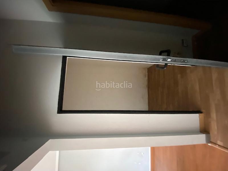 Foto 2fce2fbd-edf7-4bd6-807e-60366afb962d. Lloguer local comercial a Milán - Pumarín Oviedo