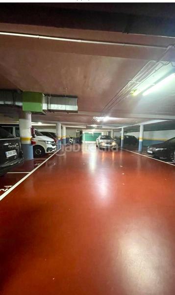 Foto 09fbe145-6bb5-4e0b-9190-91472374fc74. Autoparkplatz in Les Mestes Gijón