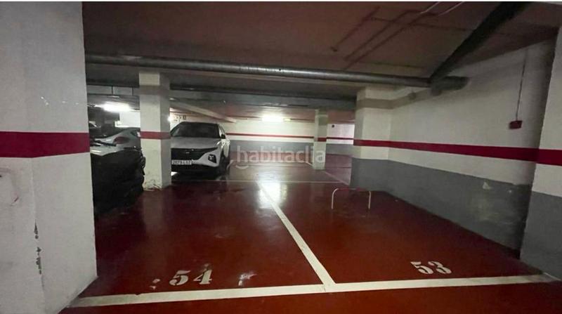 Foto f9b6428f-f2da-4cf1-a3e1-d5d91c566710. Autoparkplatz in Les Mestes Gijón