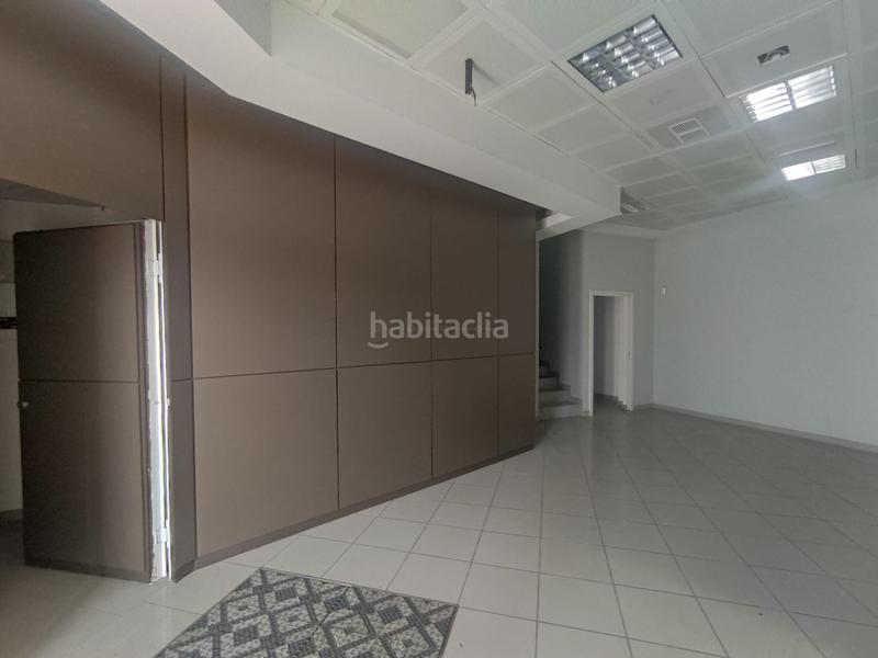 Foto 90ac7494-941d-463f-b212-d841fc127547. Lloguer local comercial a La Florida Oviedo