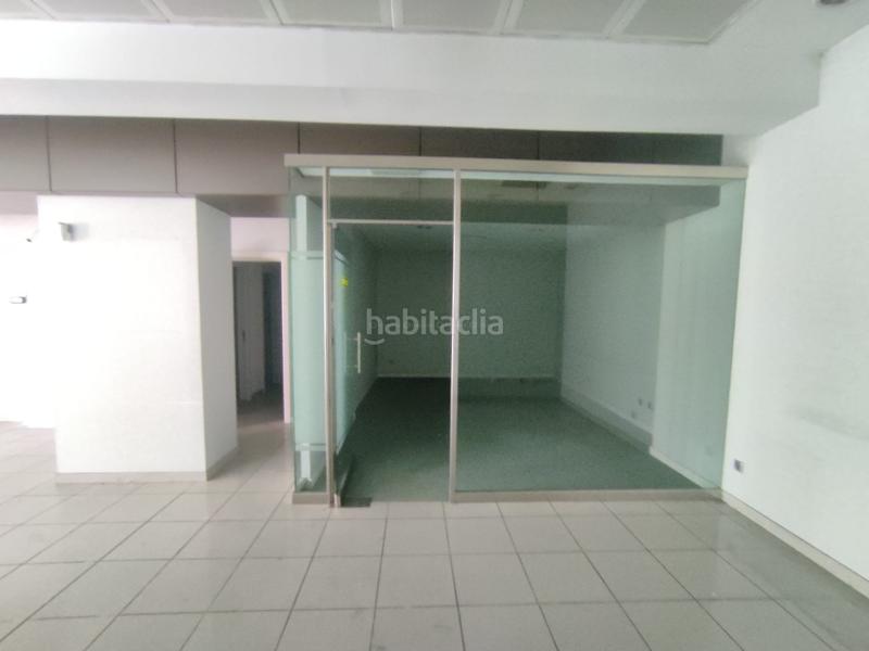 Foto 39009be3-f8b3-4cf3-8790-3efcf4d3ee56. Rent business premise in La Florida Oviedo