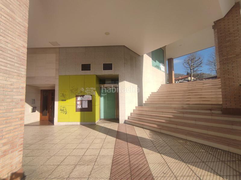 Foto a7f106a7-4b2c-457b-9cf7-163cde9ead25. Rent business premise in La Florida Oviedo