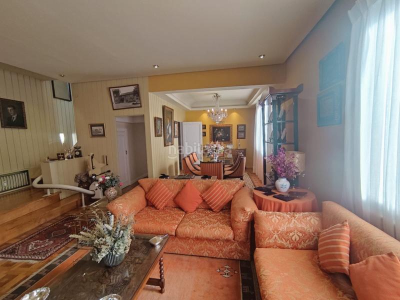 Foto e84fd38b-2ef9-45dc-859e-f07bbf457255. Etagenwohnung mit heizung in Salesas - Foncalada - Campoamor Oviedo