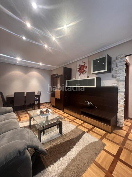 Foto 24211d45-b247-4c5e-b732-f3e61e482d13. Flat with heating in El Natahoyo Gijón