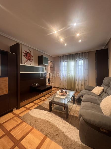 Foto 36138204-1101-4c87-ba78-6d3eb1d71125. Flat with heating in El Natahoyo Gijón