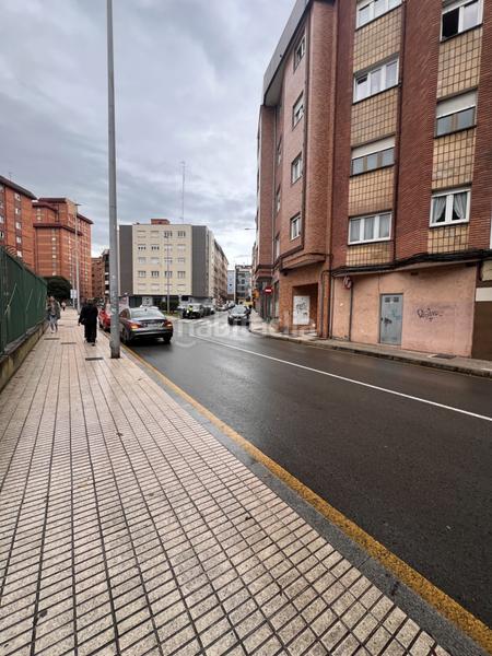 Foto 52beeaca-561a-485d-a861-c0d11dc91a78. Flat with heating in El Natahoyo Gijón