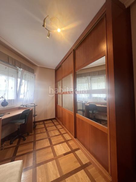 Foto 9e25a61b-9a52-4b50-bbda-9544e5629671. Flat with heating in El Natahoyo Gijón