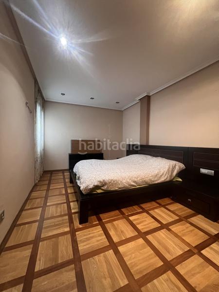 Foto db5dea1c-ffef-4d02-8d55-7b99df7e6400. Flat with heating in El Natahoyo Gijón