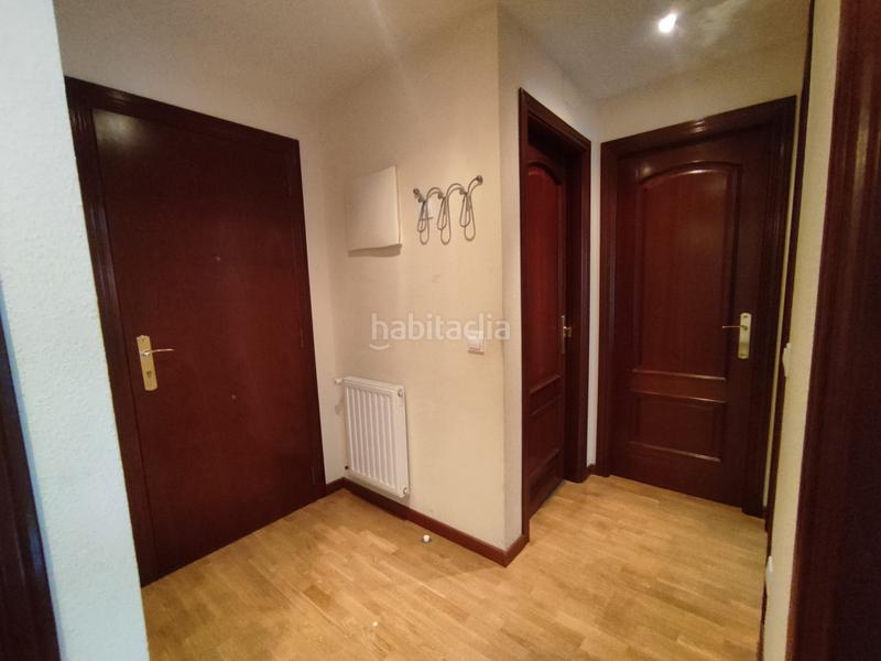 Foto a807384f-9c12-49ec-a2c3-5c8346702d62. Piso se vende piso seminuevo en villaciosa en Villaviciosa - amandi Villaviciosa