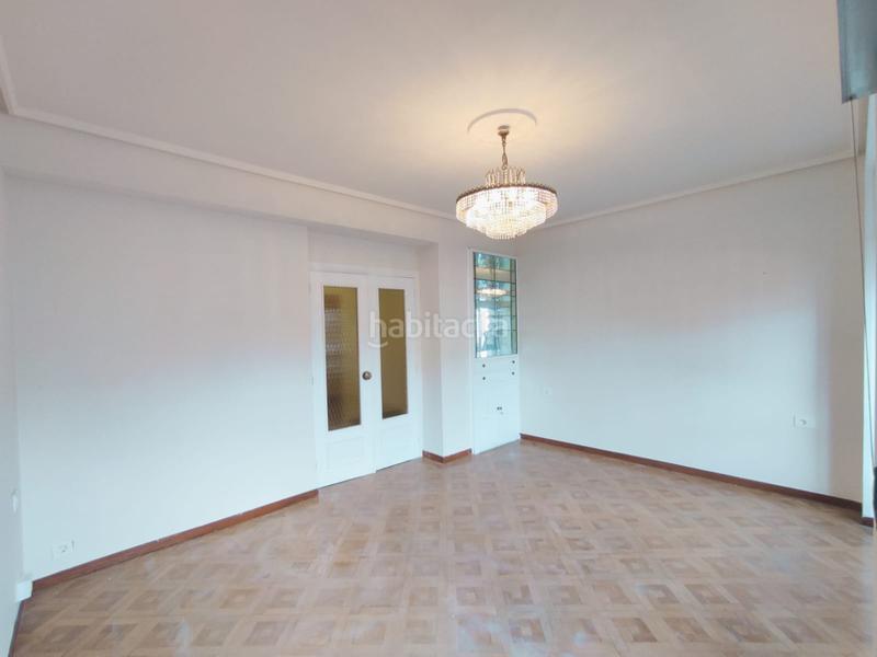 Foto 5a8bc094-bde0-4793-aa78-98ea3f4bf056. Pis a la pola Siero Siero