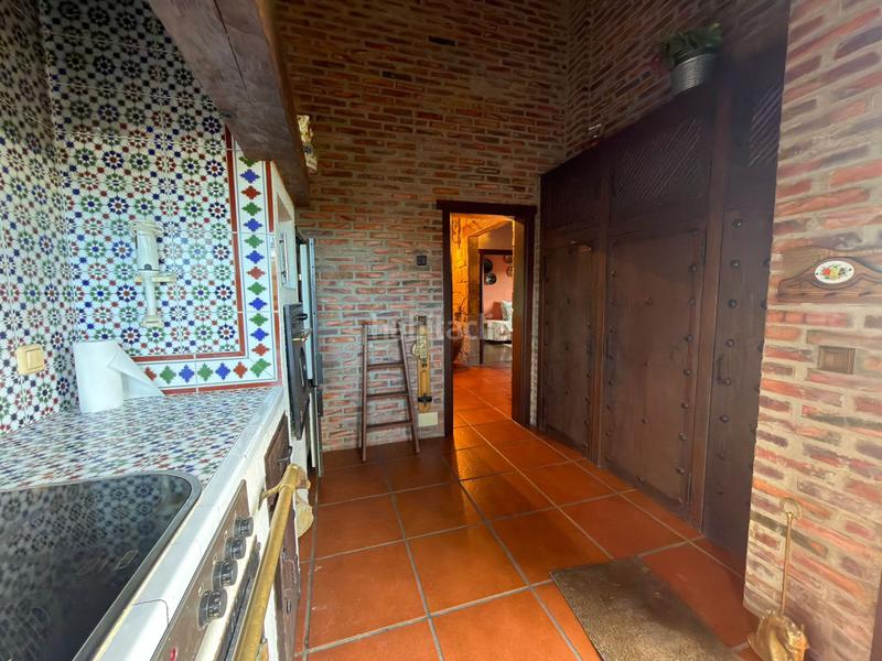 Foto 0e36db56-cb0e-4bf1-83f8-46f5bd157b6c. Casa con riscaldamento parcheggio in Bernueces Gijón