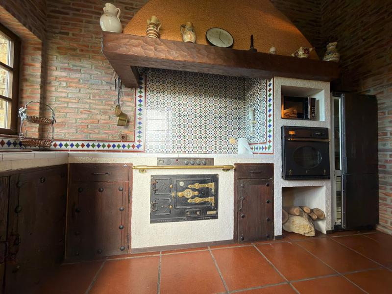 Foto 3d985fe3-b79f-4a70-88fd-7e1e9bbe4f12. Casa con riscaldamento parcheggio in Bernueces Gijón