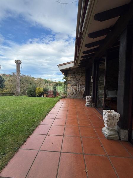 Foto 4095f738-b6fb-491d-b49a-5466c3e176c7. Casa con riscaldamento parcheggio in Bernueces Gijón