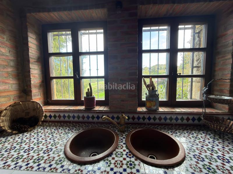 Foto 6f4bb2c1-c18c-4178-b4ad-8d278426afec. Casa con riscaldamento parcheggio in Bernueces Gijón