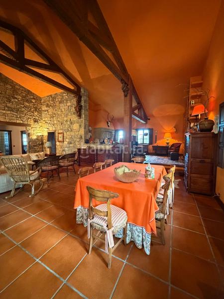 Foto e56c6301-6340-4a41-a54b-c7b2f9bd6cf1. Casa con riscaldamento parcheggio in Bernueces Gijón