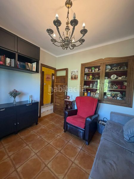 Foto 26a22432-ec5b-4eb0-9a38-971c4ad4642b. Casa amb calefacció aparcament a Vega Gijón