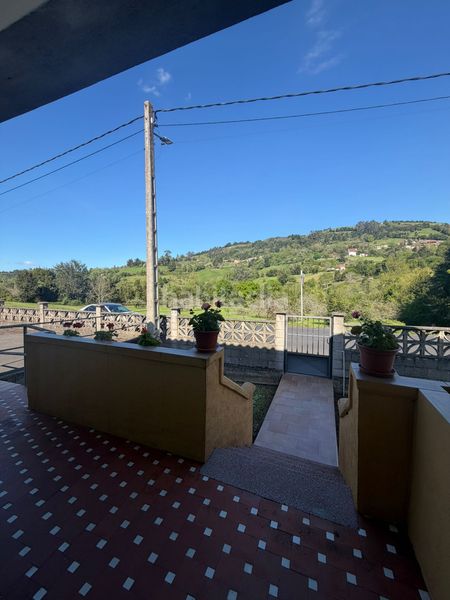 Foto 506a4024-11e2-4e97-a784-6b07d6432913. Casa amb calefacció aparcament a Vega Gijón