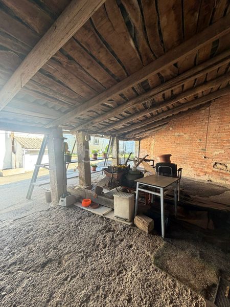 Foto 607055cf-62d7-4be7-9c48-fd32294f07eb. Casa amb calefacció aparcament a Vega Gijón