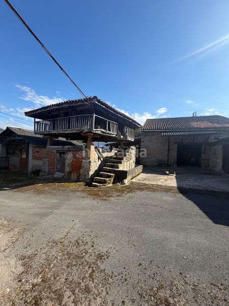 Foto 8b8aab85-44ca-47ad-aa22-b30e53318adc. Casa a Baldornon Gijón